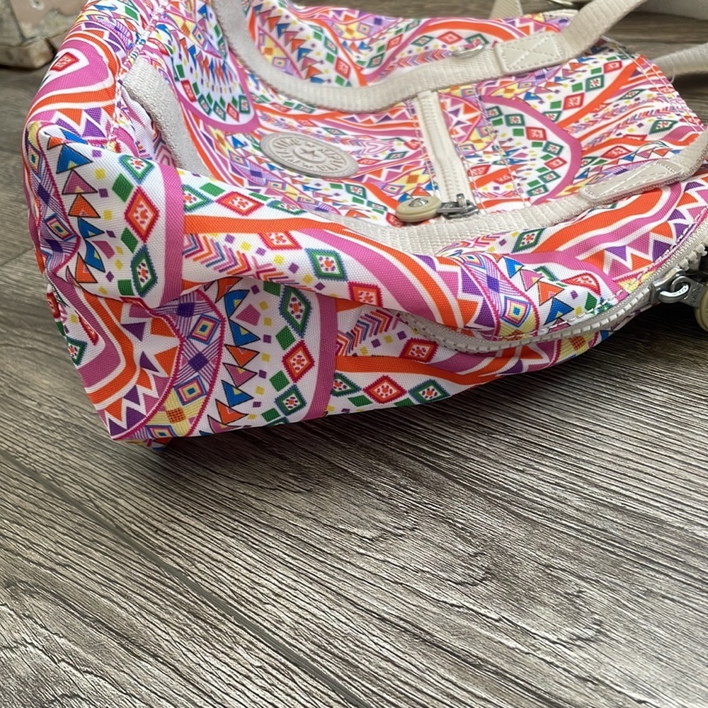 Kipling | Jumping for Joy Art U Expandable Shoulder Travel Bag White Pink - Picture 4 of 11